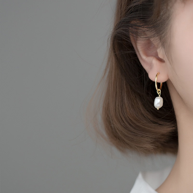 Natural Freshwater Pearl - Earring
