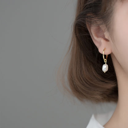 Natural Freshwater Pearl - Earring