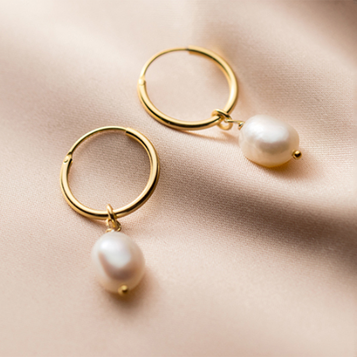 Natural Freshwater Pearl - Earring