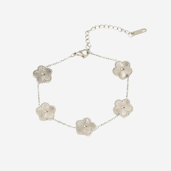 Elegance Clover Bracelet