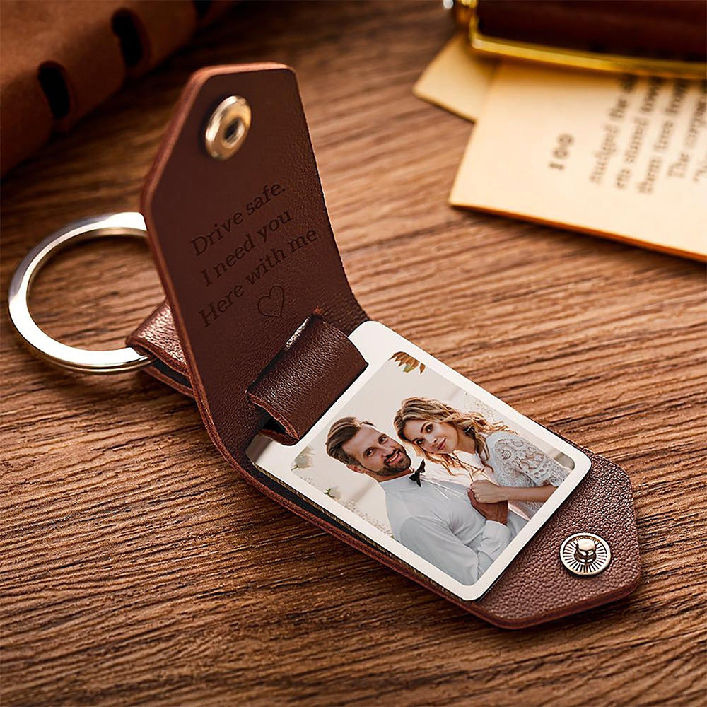 Personalized Leather Keychain - Father's Day